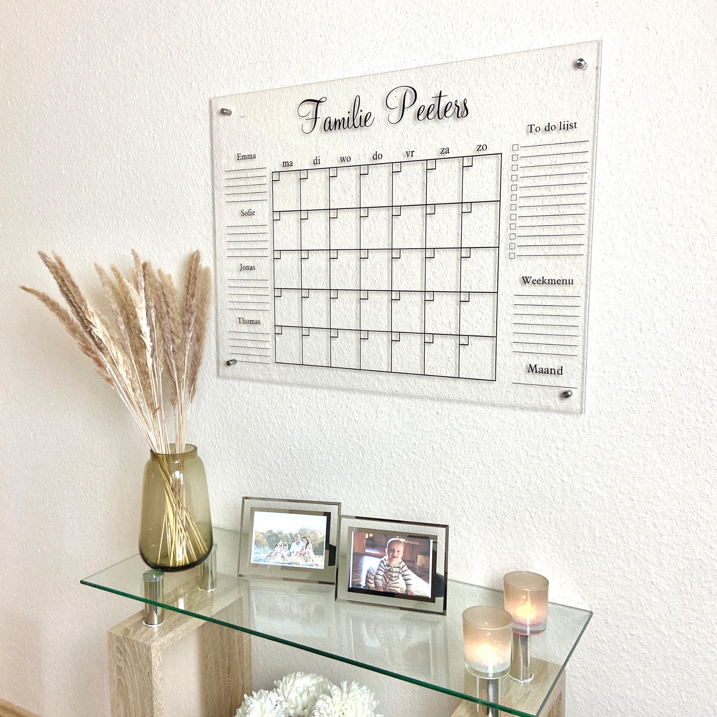 SORTINIZE acrylkalender met personaliseerbare velden.